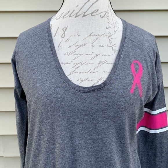Under ARMOUR Heat Gear Breast Cancer Power in Pink Long-Sleeve Tee - Charcoal - Picture 7 of 16